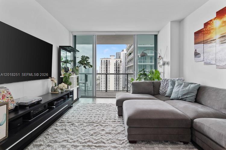 79 Southwest 12th Street, Unit 3110S Miami, FL 33130 - Photo 4 of 47
