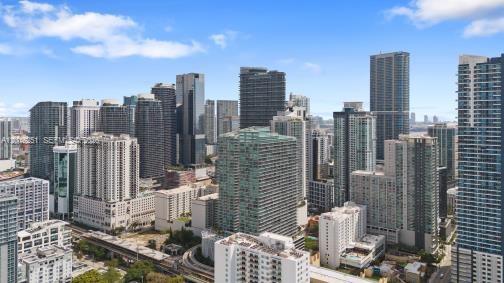 79 Southwest 12th Street, Unit 3110S Miami, FL 33130 - Photo 43 of 47