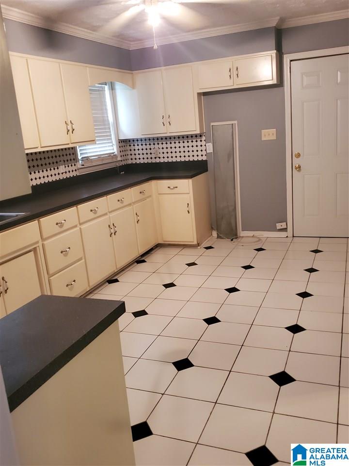 1397 Fulton Avenue Birmingham, AL 35217 - Photo 3 of 6