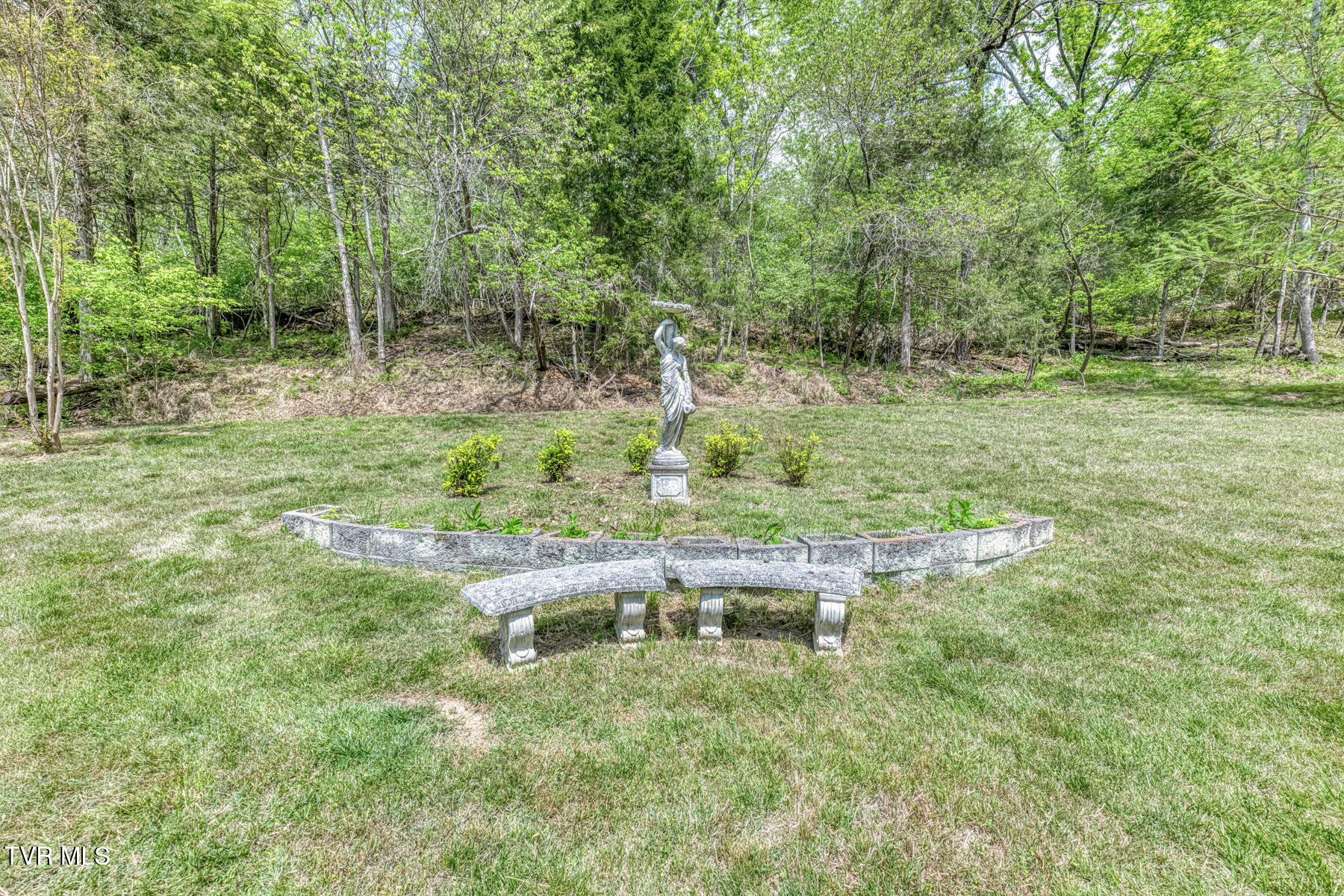 255 Willmary Road Piney Flats, TN 37686 - Photo 105 of 161 255 Willmary Rd-188