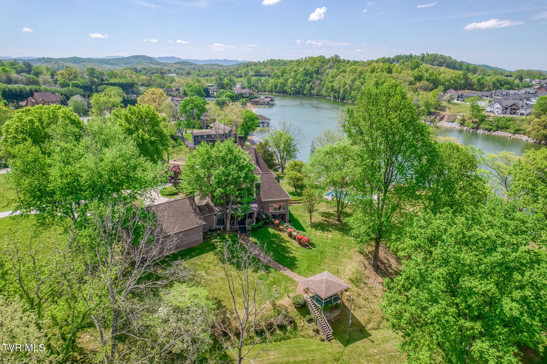 255 Willmary Road Piney Flats, TN 37686 - Photo 107 of 161 255 Willmary Rd-190