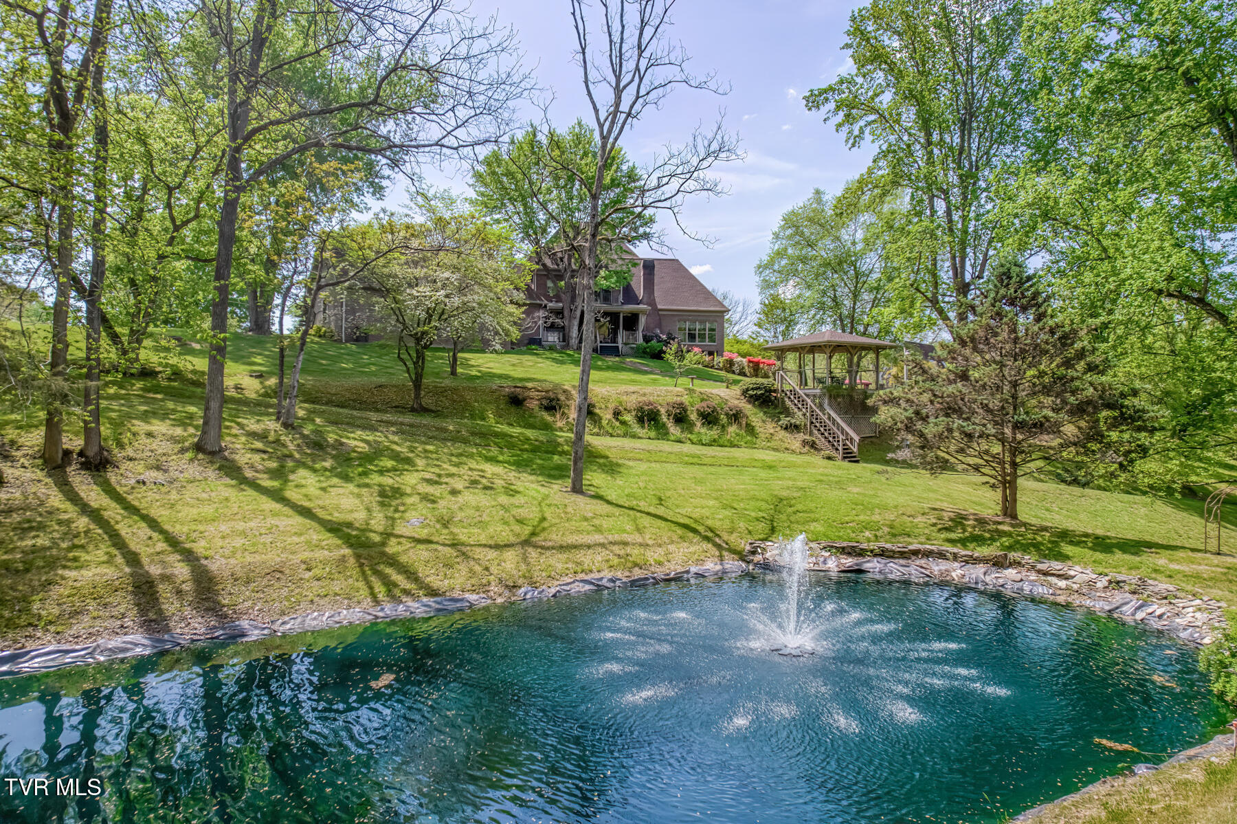 255 Willmary Road Piney Flats, TN 37686 - Photo 6 of 161 255 Willmary Rd-15 - Copy