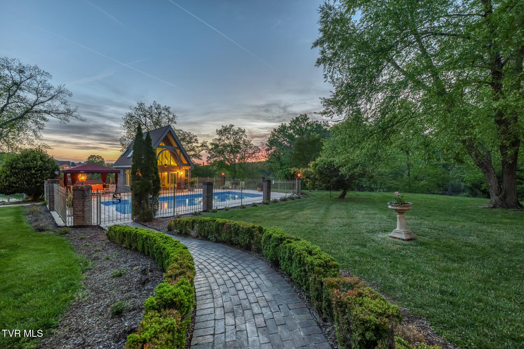 255 Willmary Road Piney Flats, TN 37686 - Photo 61 of 161 255 Willmary Rd-133