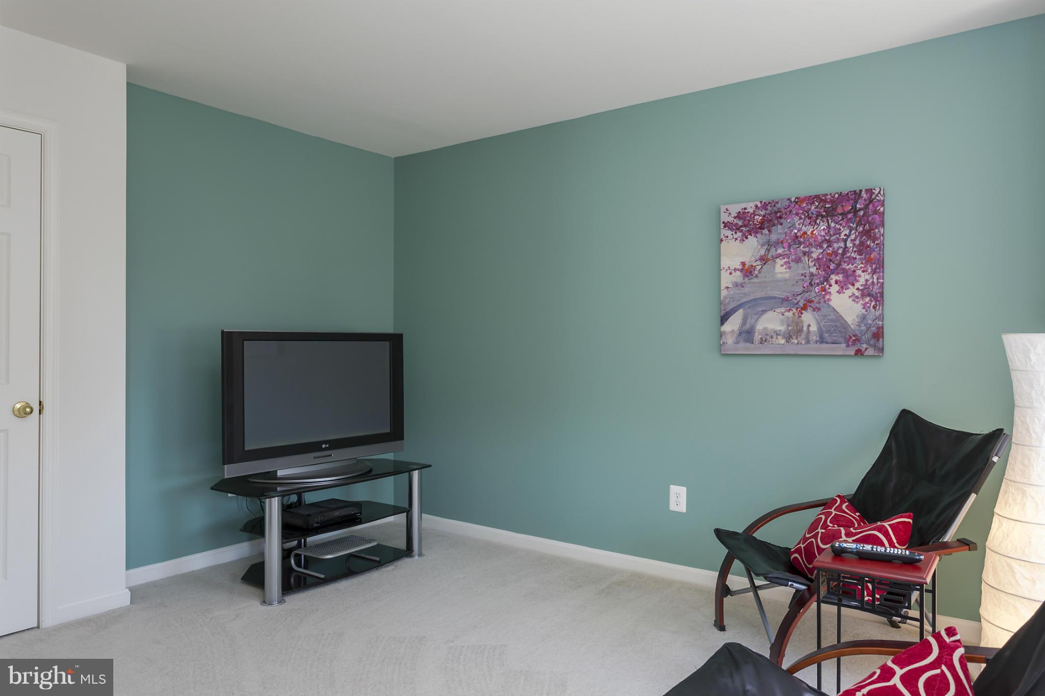 8014 High Castle Road Ellicott City, MD 21043 - Photo 19 of 30 Interior (General)