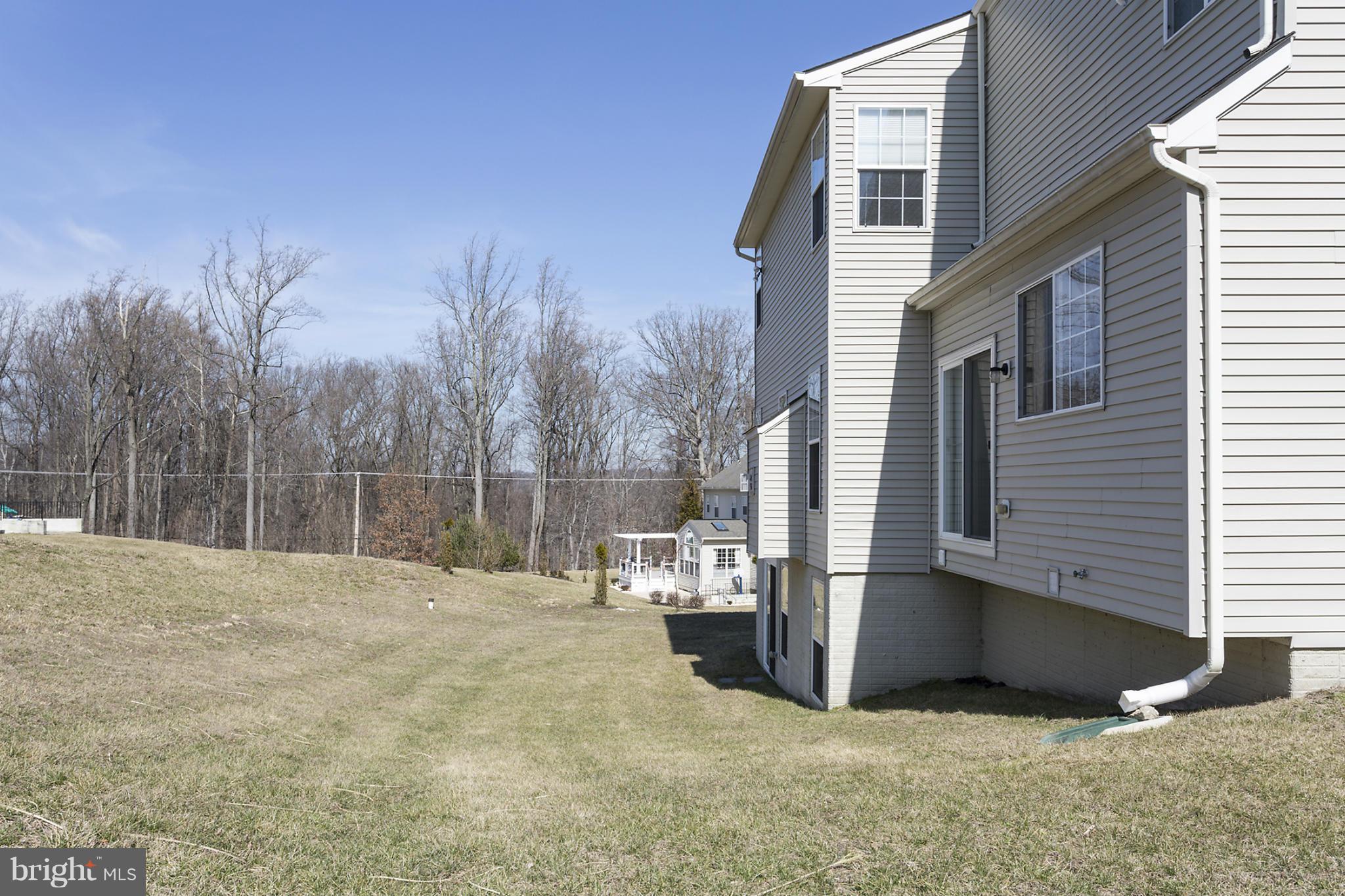 8014 High Castle Road Ellicott City, MD 21043 - Photo 29 of 30 Exterior (Rear)