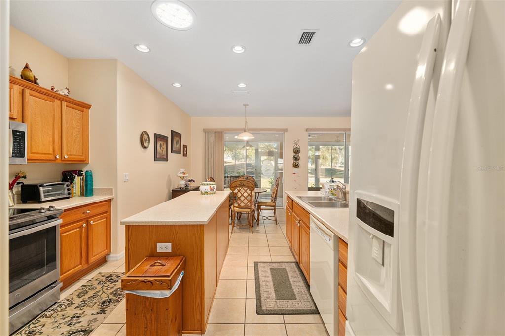 9153 Southeast 137th Street Road Summerfield, FL 34491 - Photo 22 of 75