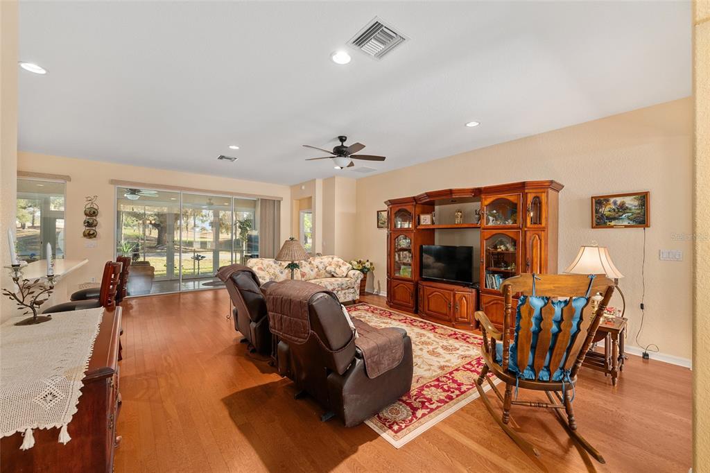 9153 Southeast 137th Street Road Summerfield, FL 34491 - Photo 7 of 75