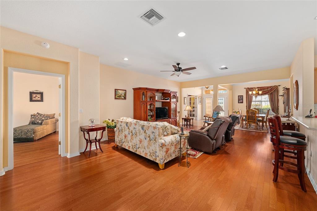 9153 Southeast 137th Street Road Summerfield, FL 34491 - Photo 9 of 75