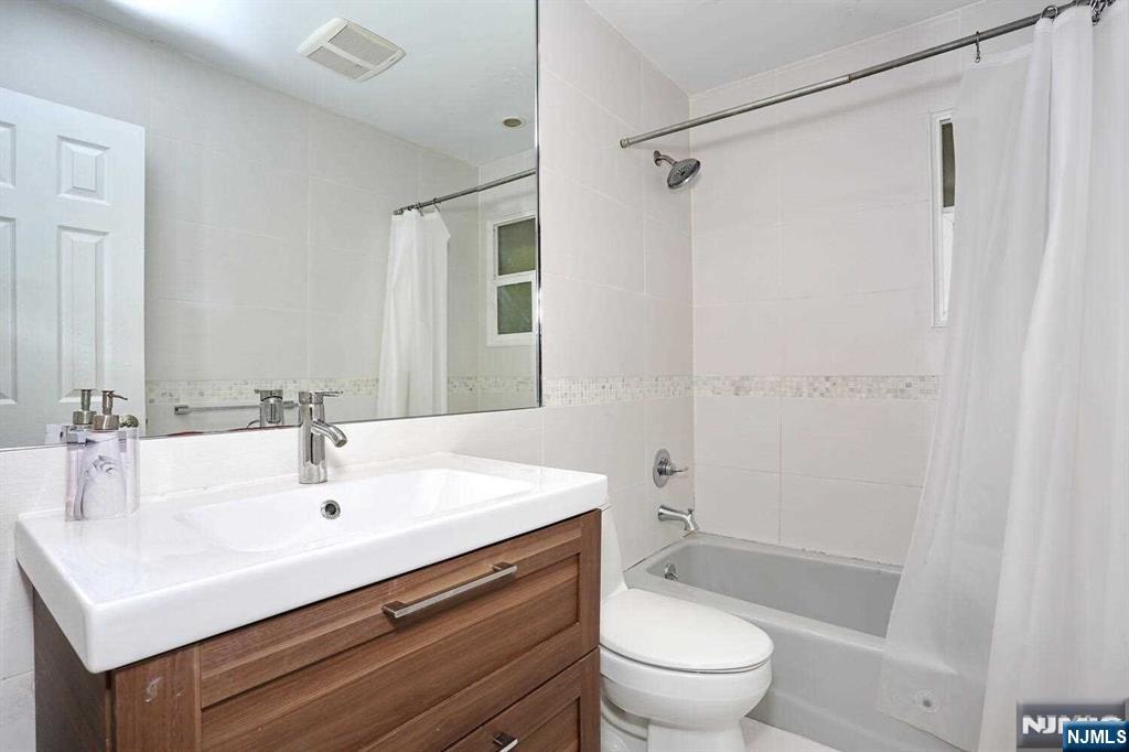 11 Evans Road Cresskill, NJ 07626 - Photo 20 of 31