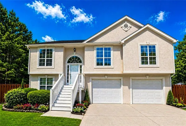 $2,000 | 3912 Old Ivy Court, Ellenwood, GA 30294