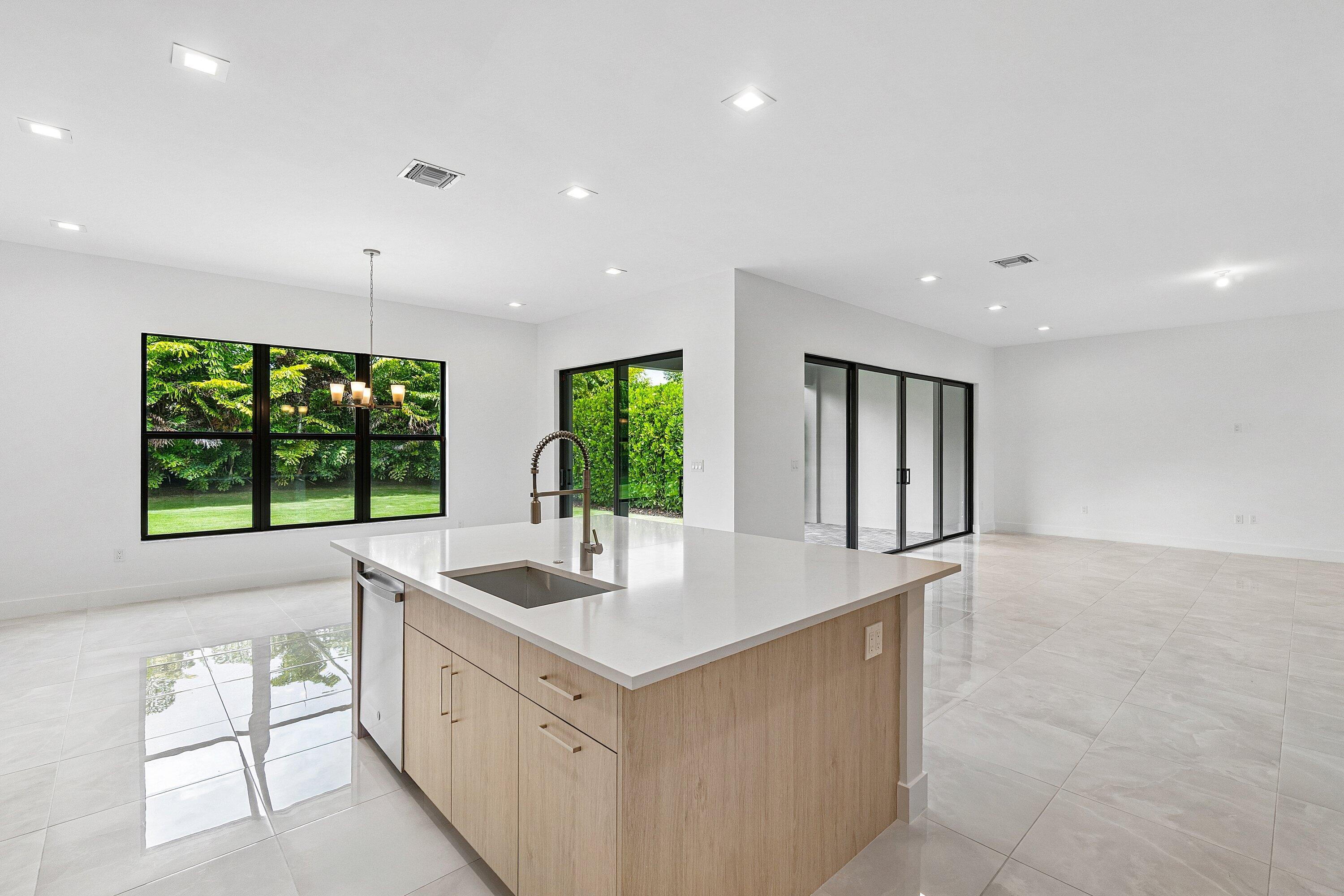 9241 Sunflower Mdw Road Boca Raton, FL 33434 - Photo 14 of 47 014-9241SunflowerMeadowRoad-BocaRaton-FL