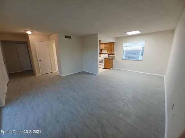 $1,530 | 3135 Shady Dell Lane, Unit 221, Melbourne, FL 32935