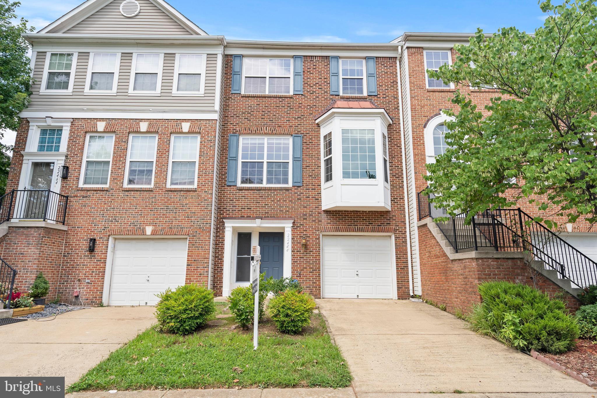 Exterior Front View#2