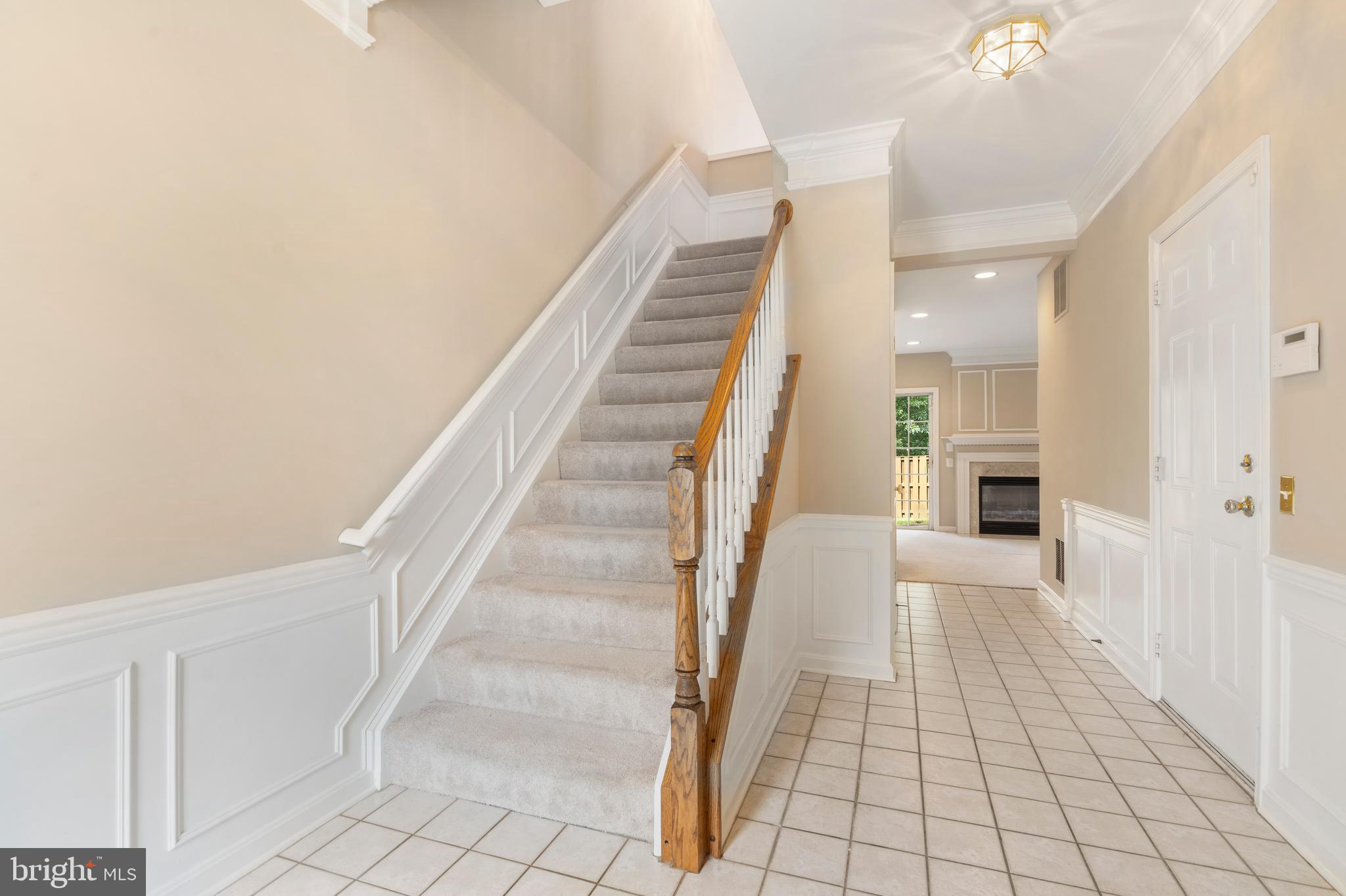 22466 Maison Carree Square Ashburn, VA 20148 - Photo 2 of 42 Foyer