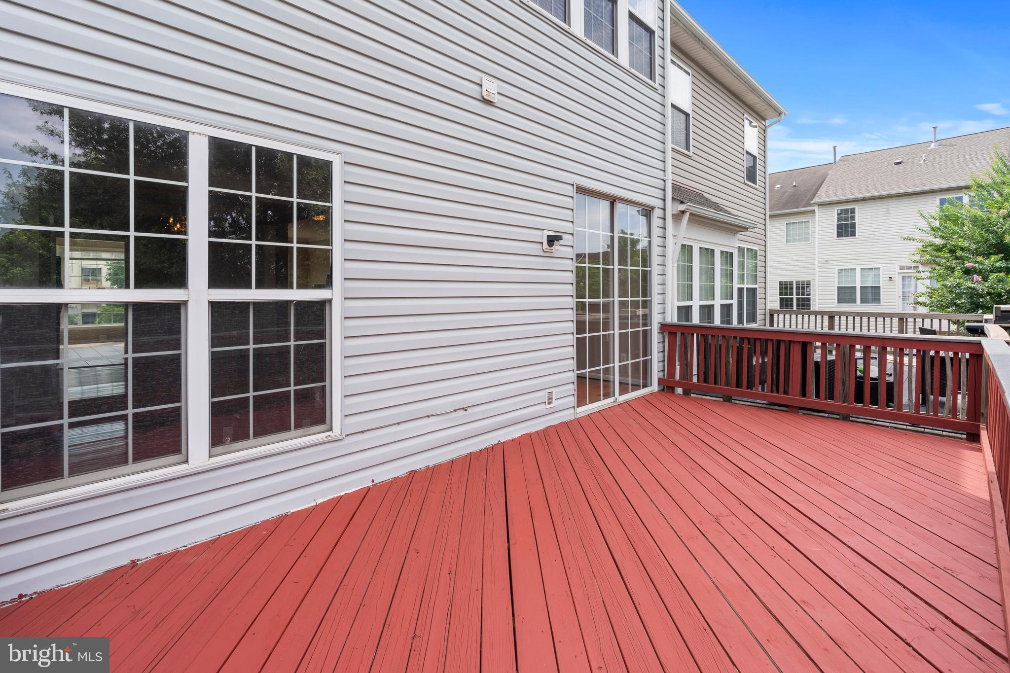 22466 Maison Carree Square Ashburn, VA 20148 - Photo 34 of 42 Exterior Deck