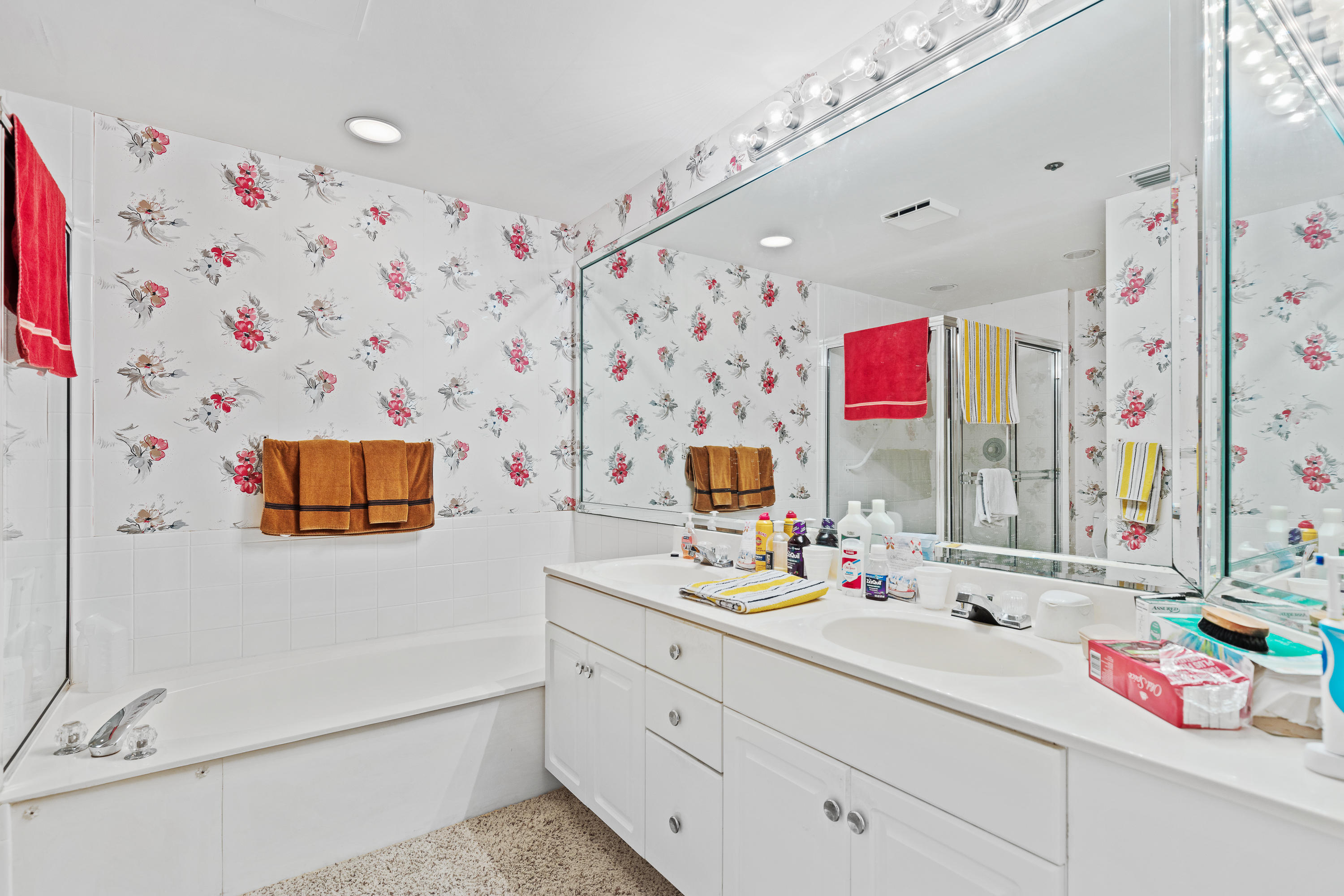 2000 Florida A1A, Unit N104 Jupiter, FL 33477 - Photo 13 of 41 Master bathroom