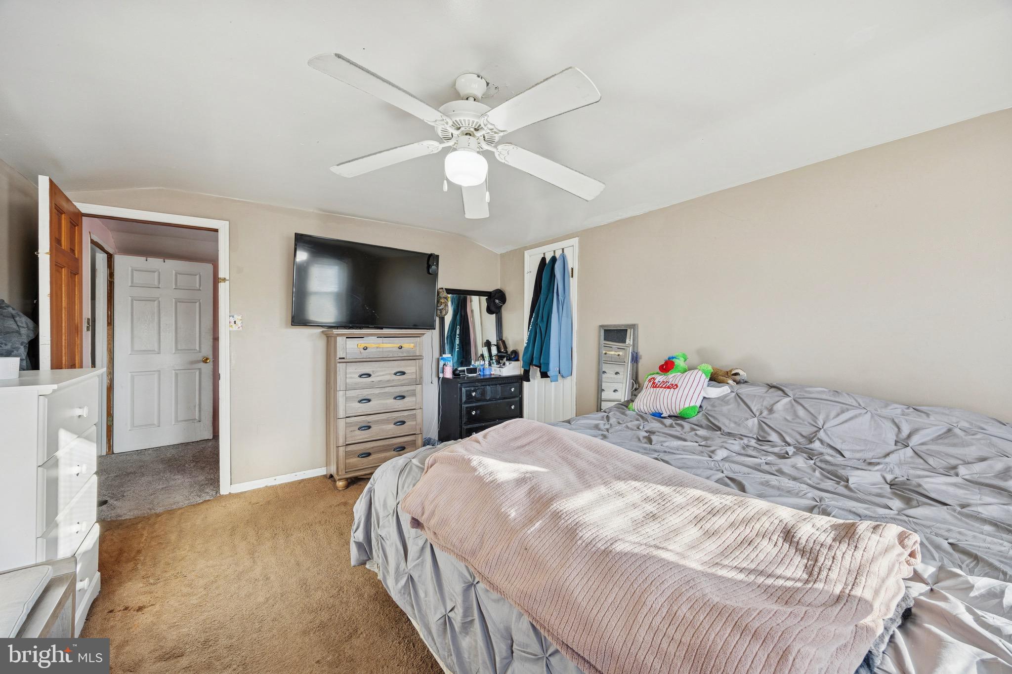 405 Cedar Avenue Croydon, PA 19021 - Photo 15 of 25