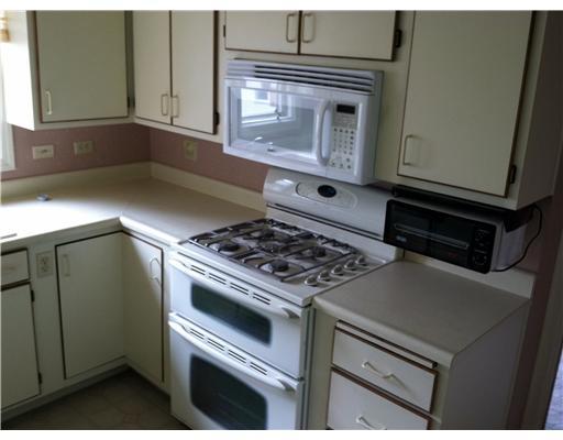 2839 Brodhead Road Aliquippa, PA 15001 - Photo 5 of 11 Cafeteria/Kitchen.