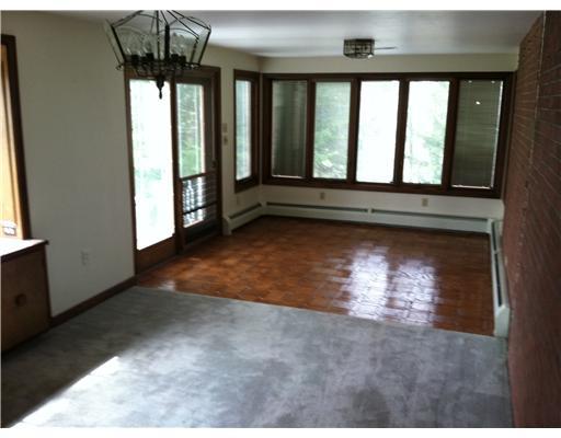 2839 Brodhead Road Aliquippa, PA 15001 - Photo 8 of 11 Dining Room.