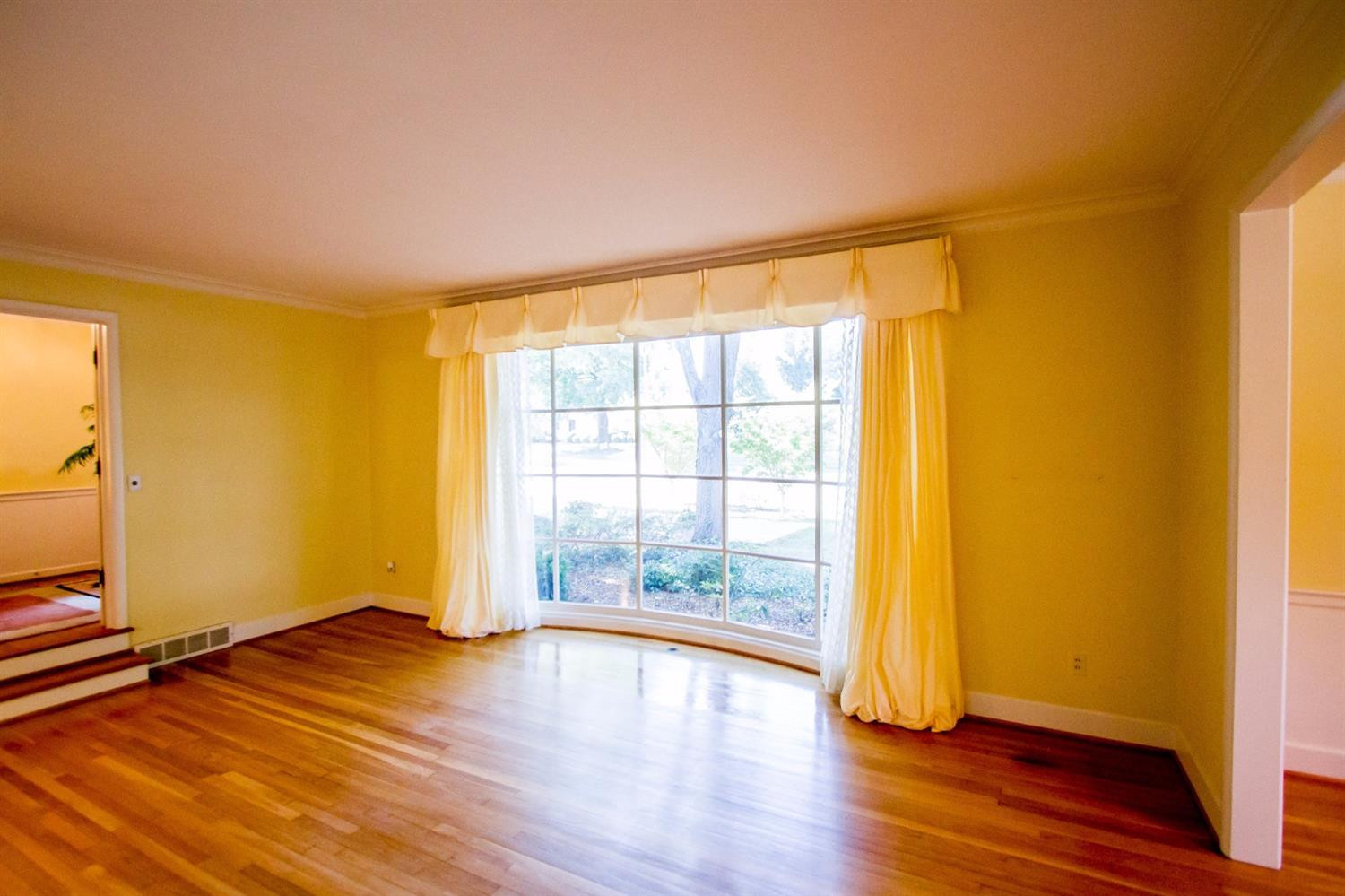 300 Clinton Road Lexington, KY 40502 - Photo 11 of 45 Photo 11