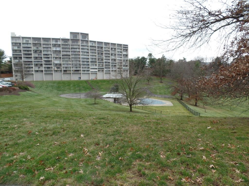 1150 Bower Hill Road, Unit 501B Pittsburgh, PA 15243 - Photo 28 of 35