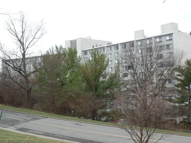 $84,000 | 1150 Bower Hill Road, Unit 501B, Pittsburgh, PA 15243