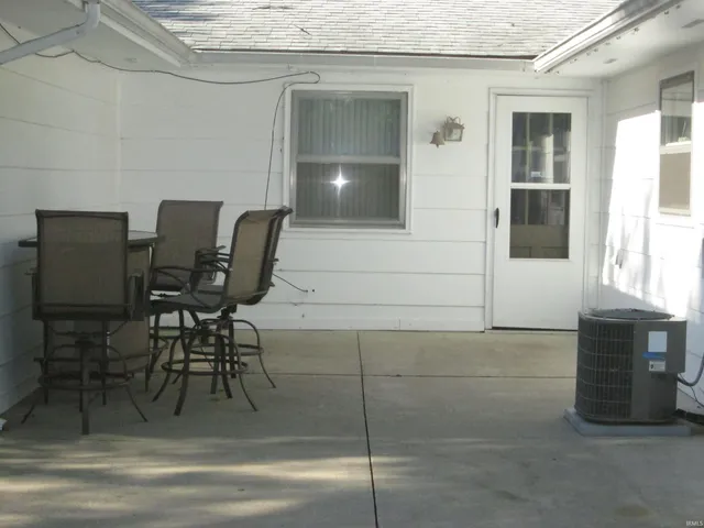 $202,000 | 3209 West Twickingham Drive, Muncie, IN 47304