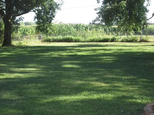 $202,000 | 3209 West Twickingham Drive, Muncie, IN 47304