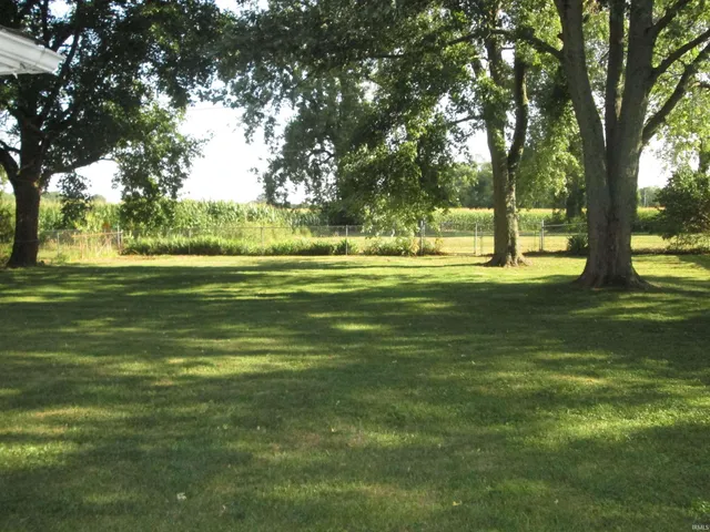 $202,000 | 3209 West Twickingham Drive, Muncie, IN 47304