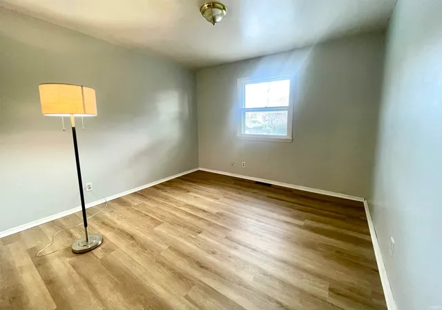 $202,000 | 3209 West Twickingham Drive, Muncie, IN 47304