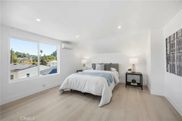 $1,369,000 | 1318 East Garfield Avenue, Glendale, CA 91205
