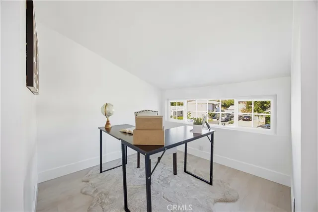 $1,369,000 | 1318 East Garfield Avenue, Glendale, CA 91205