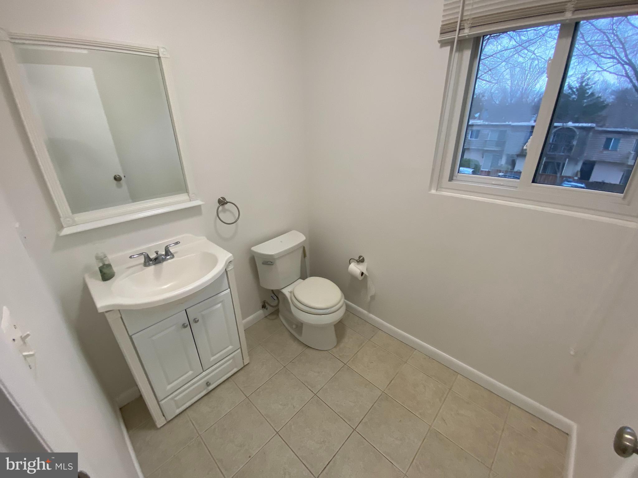 1628 Valencia Way Reston, VA 20190 - Photo 22 of 47 Half Bath Main Level