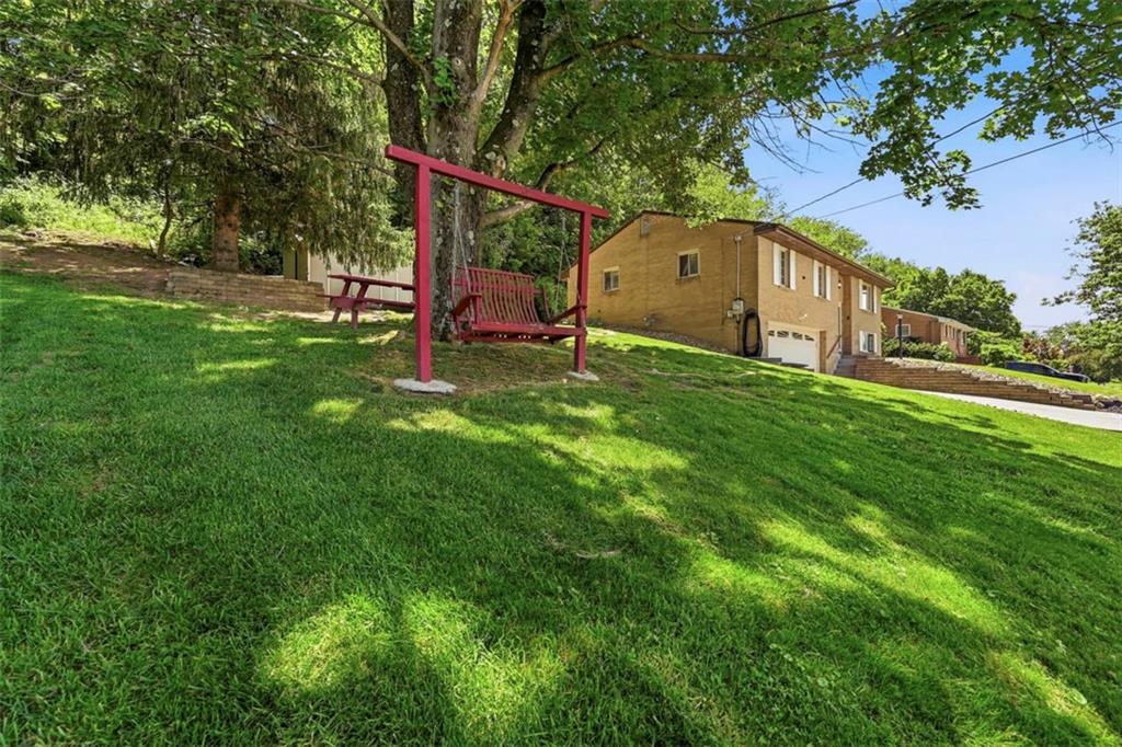 38 Lynncrest Circle Cecil, PA 15321 - Photo 35 of 42