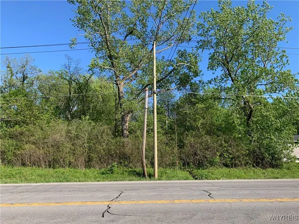 $15,000 | 10669 Erie Road, Irving, NY 14081