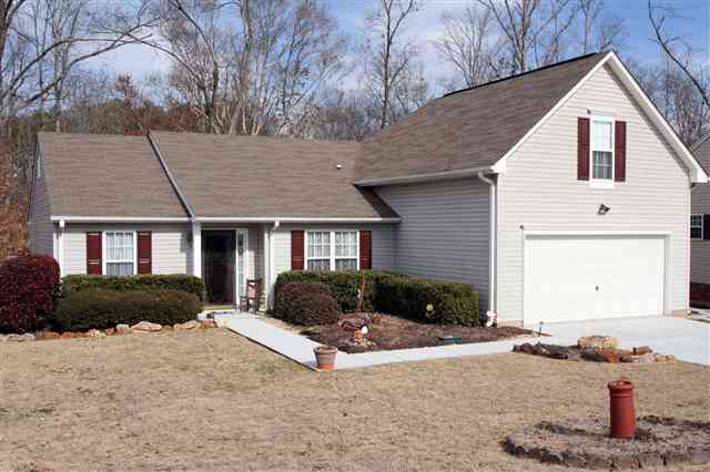 101 Rivereen Way Simpsonville, SC 29680 - Photo 1 of 11 Gallery Image 1