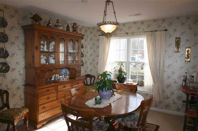 101 Rivereen Way Simpsonville, SC 29680 - Photo 3 of 11 Gallery Image 3