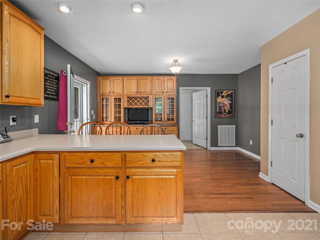 40 Eller Ford Road Weaverville, NC 28787 - Photo 14 of 36 Gallery Image 14