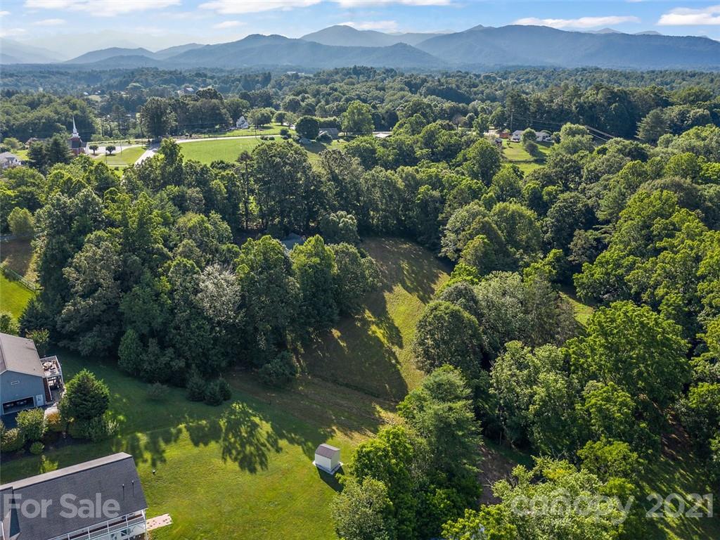 40 Eller Ford Road Weaverville, NC 28787 - Photo 34 of 36 Gallery Image 34
