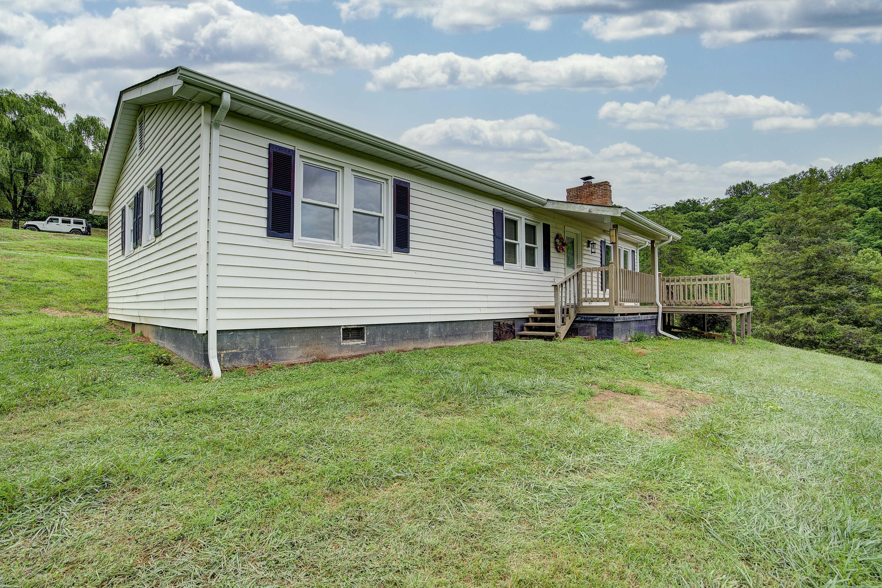 3764 Copper Creek Road Duffield, VA 24244 - Photo 1 of 30 Exterior