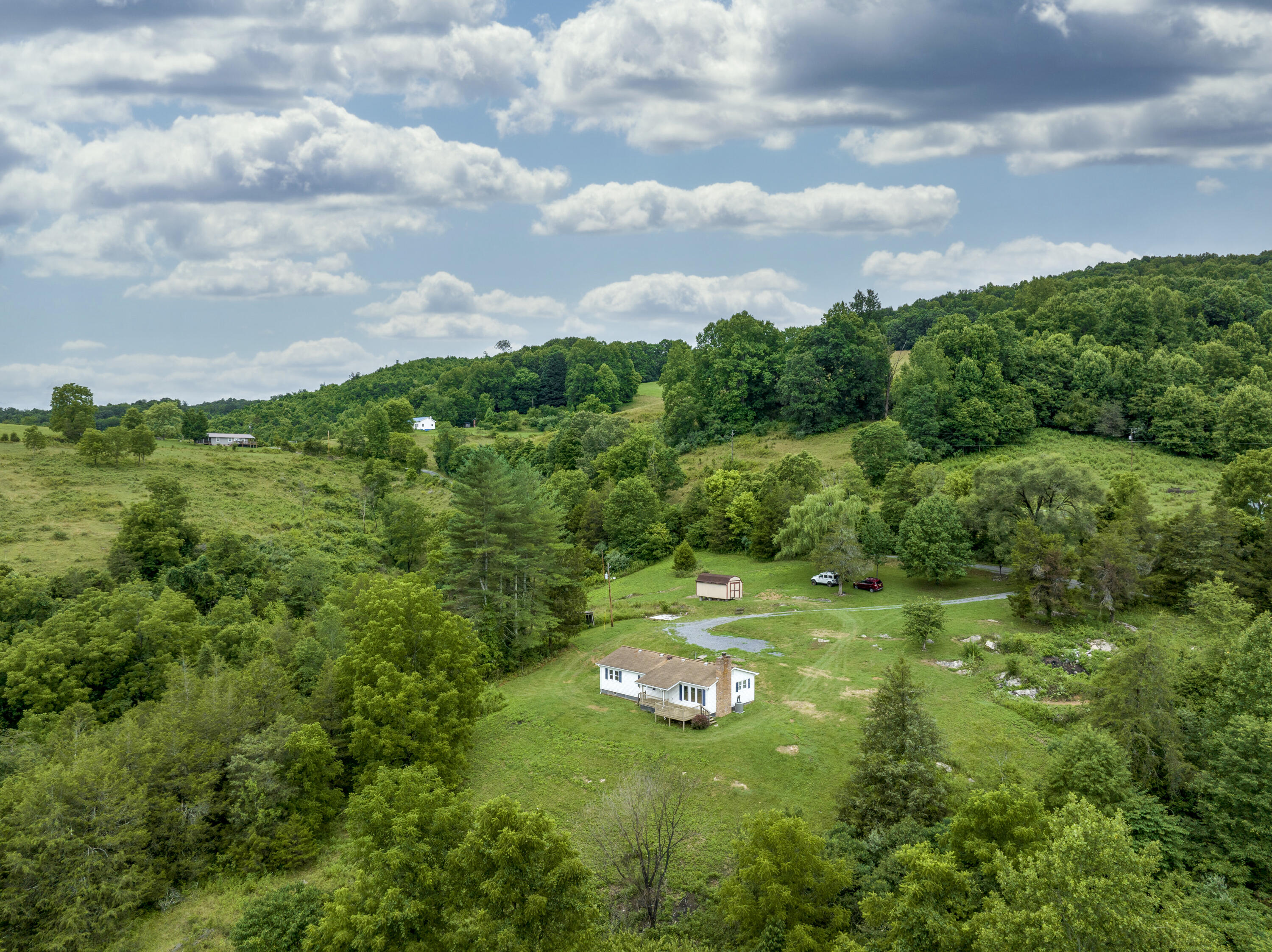 3764 Copper Creek Road Duffield, VA 24244 - Photo 27 of 30 Aerial view