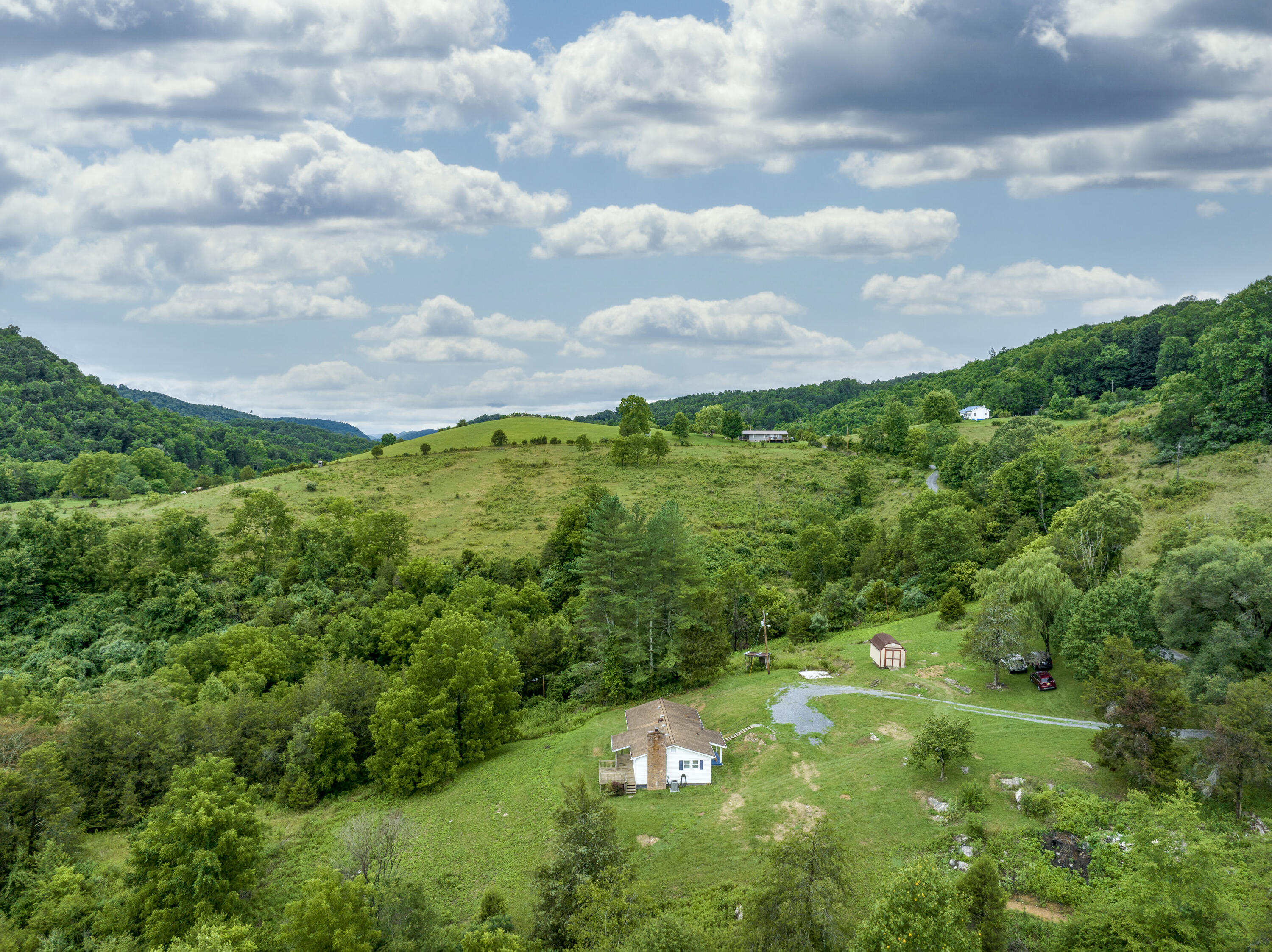 3764 Copper Creek Road Duffield, VA 24244 - Photo 28 of 30 Aerial view