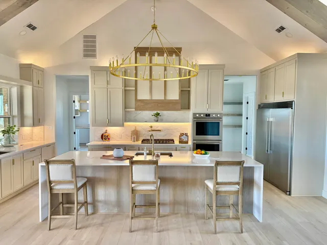 $890,000 | 5825 County Road 7675, Lubbock, TX 79424