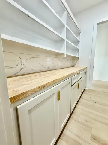 $890,000 | 5825 County Road 7675, Lubbock, TX 79424