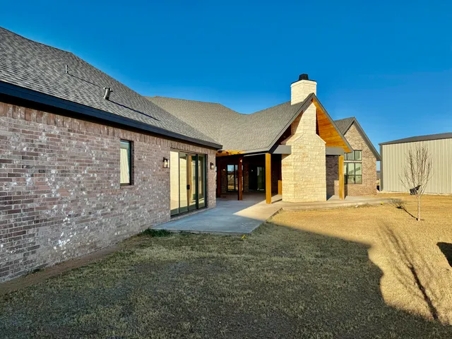 $890,000 | 5825 County Road 7675, Lubbock, TX 79424