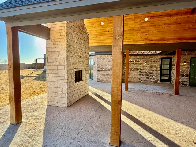$890,000 | 5825 County Road 7675, Lubbock, TX 79424