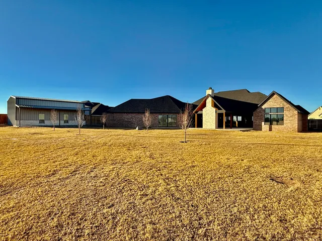 $890,000 | 5825 County Road 7675, Lubbock, TX 79424