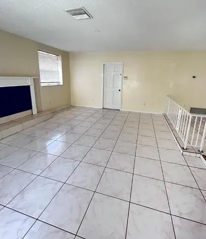 $2,300 | 658 Cortez Circle, Altamonte Springs, FL 32714