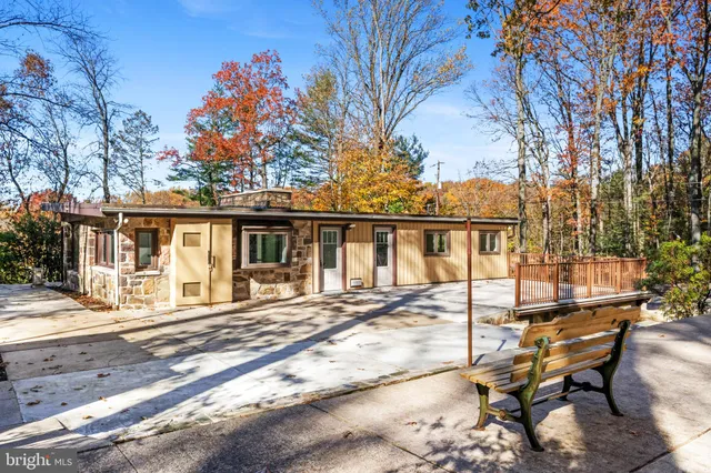 $624,900 | 3211 Pricetown Road, Fleetwood, PA 19522