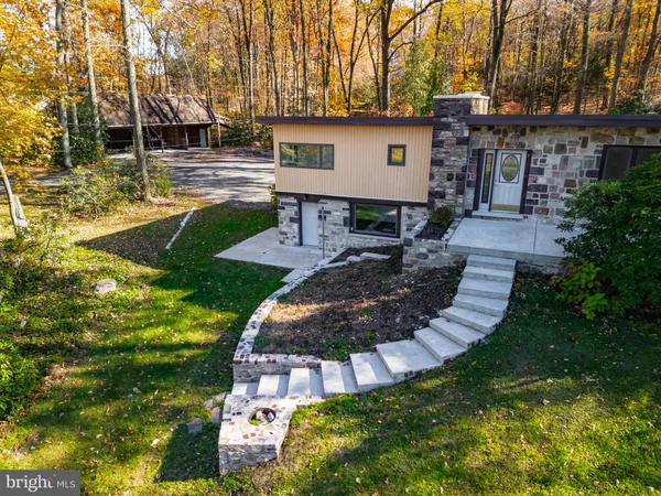 $624,900 | 3211 Pricetown Road, Fleetwood, PA 19522